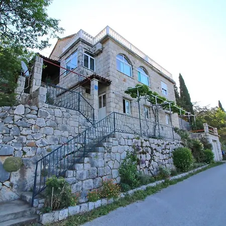 Baro - One Bedroom With Terrace And Sea View *