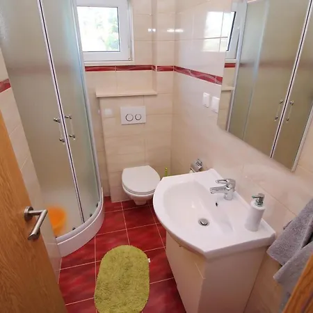 Baro - One Bedroom With Terrace And Sea View Maranovići
