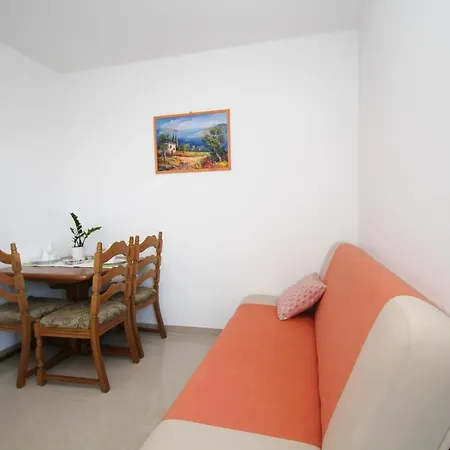 Baro - One Bedroom With Terrace And Sea View شقة